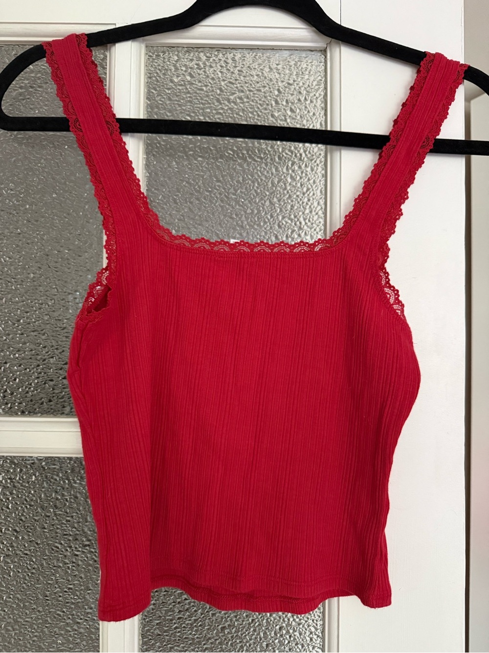 Bright Red Lace-Trim Ribbed Tank Top - Picture 3 of 6